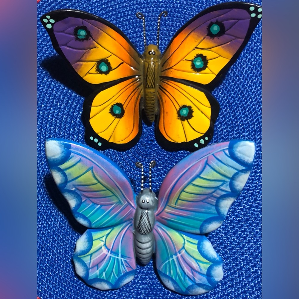 Two Ceramic Butterflies approx 6 inch